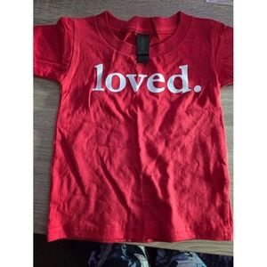 Gildan Toddler Boys Girls Red Loved Graphic Tee‎ Shirt Size 2T